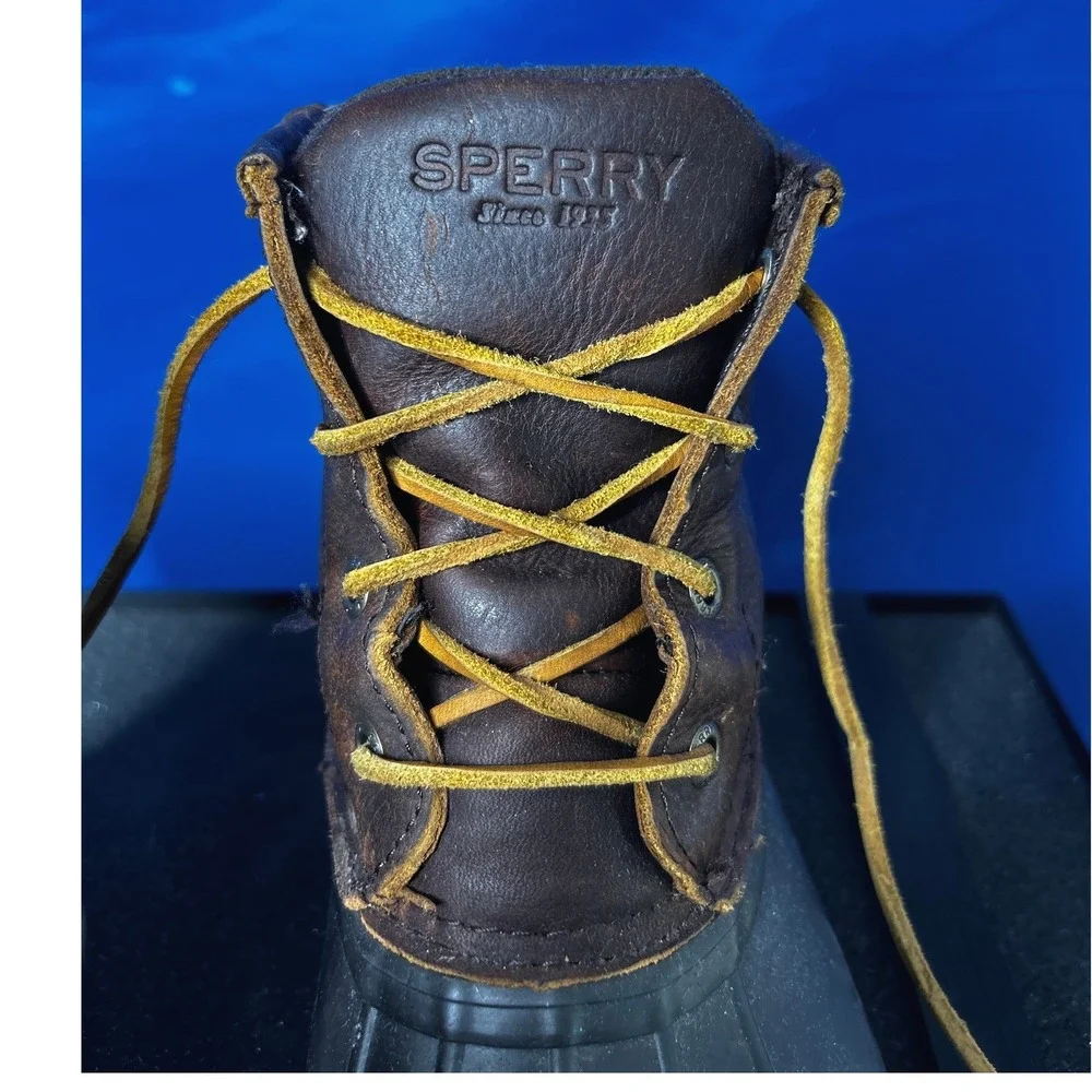 Sperry Saltwater Duck Waterproof Boots Sz 6.5M Leather Outdoor Insulation Winter